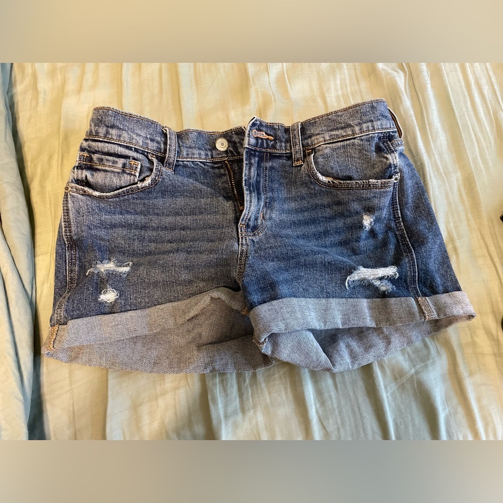 Old Navy women’s shorts size 4